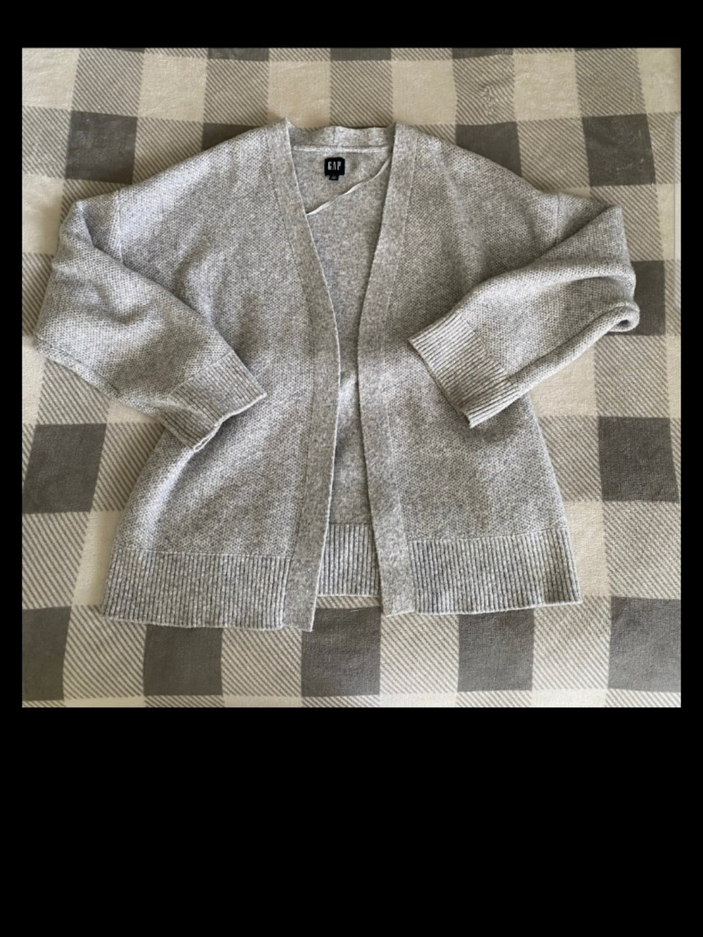 GAP Women's Light Gray Open Cardigan Sweater